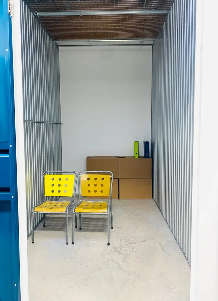 Modern Self-Storage Unit for Rent in Zwingen – Foto 8 von 10