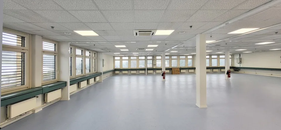 362 m² d'espace commercial au Campus Mägenwil!