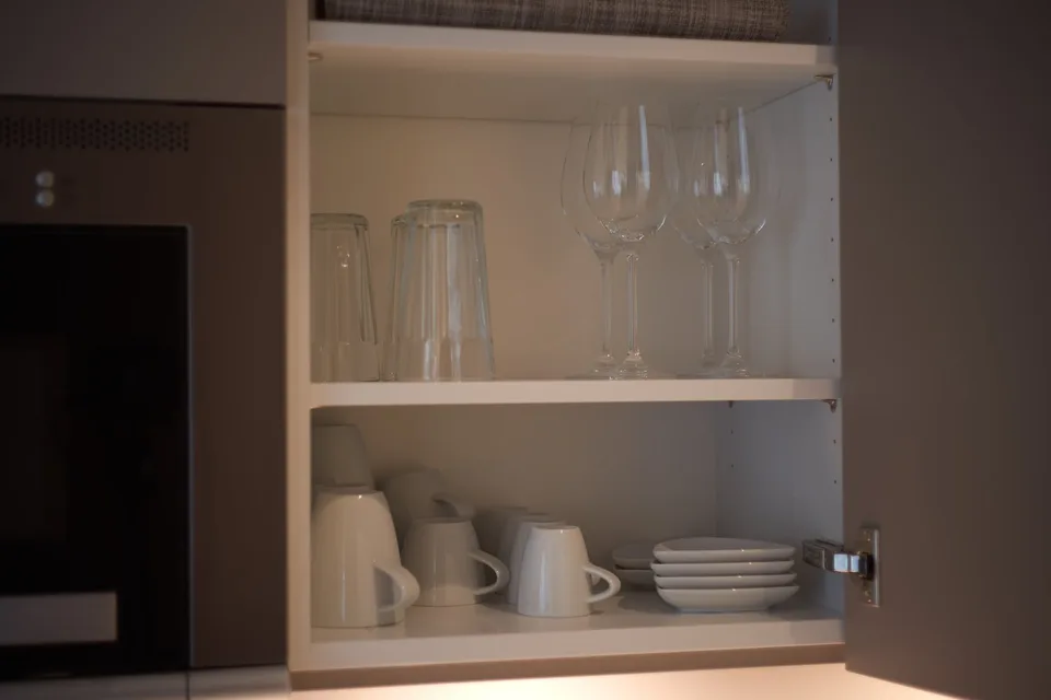 Studio Apartment möbliert und neu renoviert in Zürich Oerlikon – Foto 6 von 10