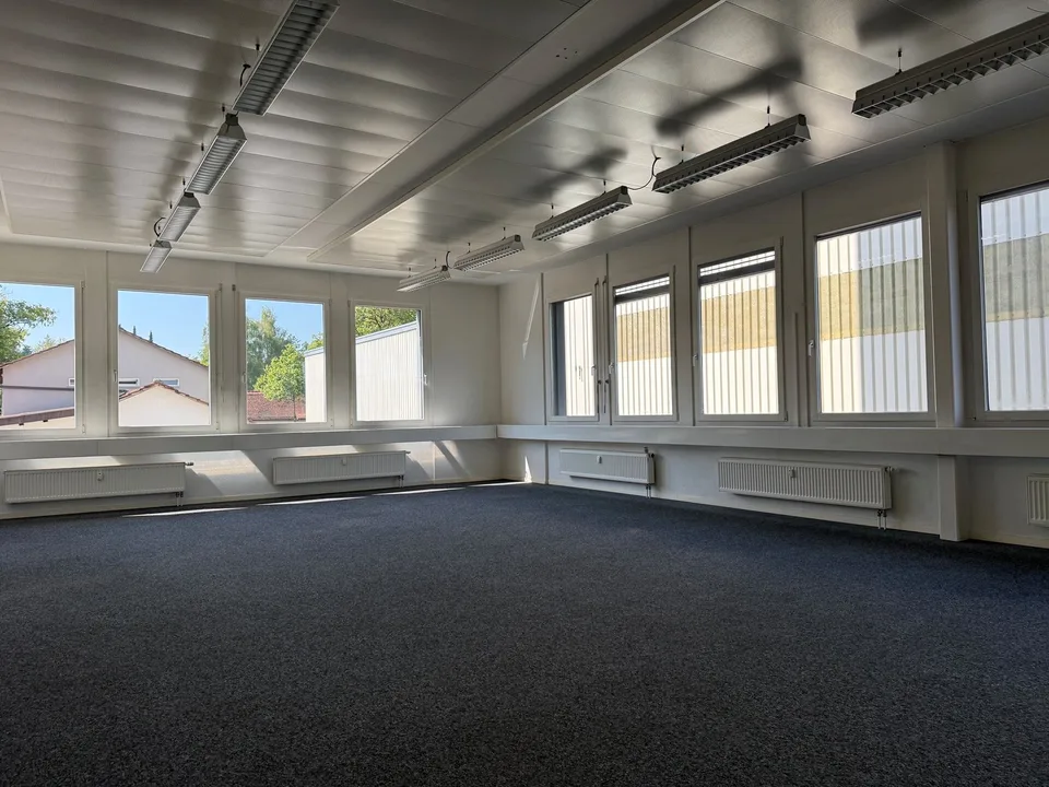 Votre nouvel espace commercial à Galgenfeld - central et facilement accessible