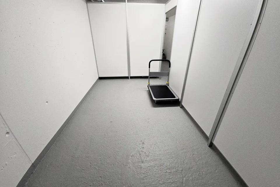 Lagerräume 2.5m2 bis 3.5m2. Unkompliziert, modern und trocken. – Foto 6 von 9