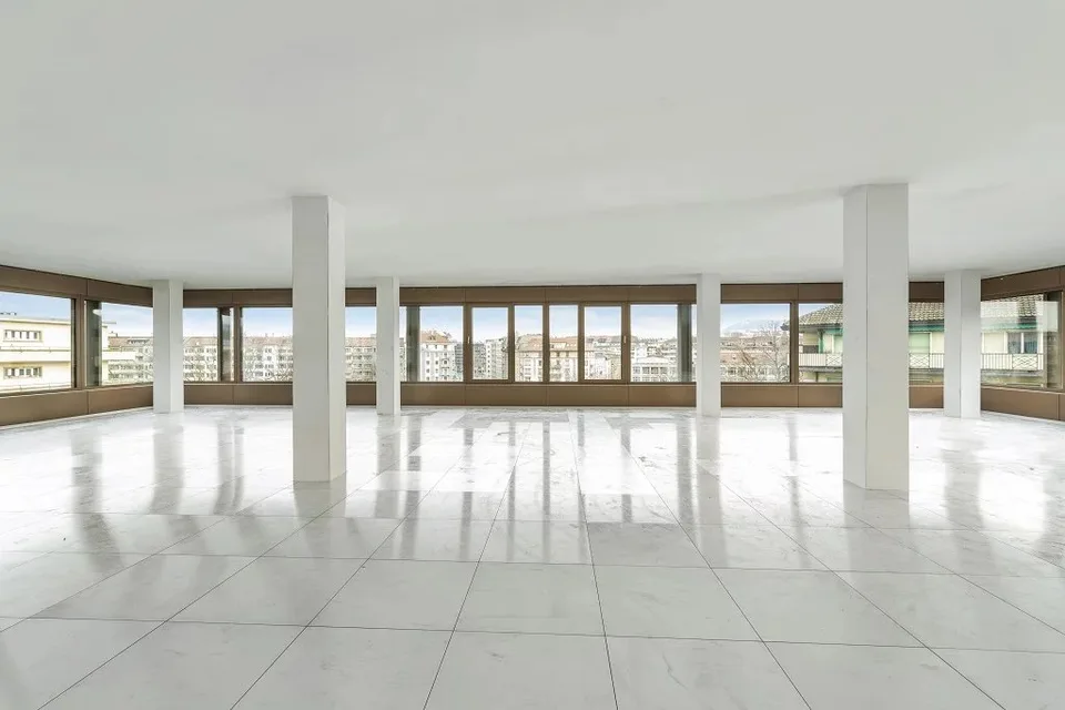 Superficie amministrativa di 245 m² nel cuore di un quartiere dinamico