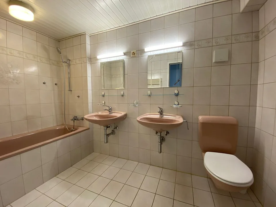 Appartement 3 pièces fraîchement rénové