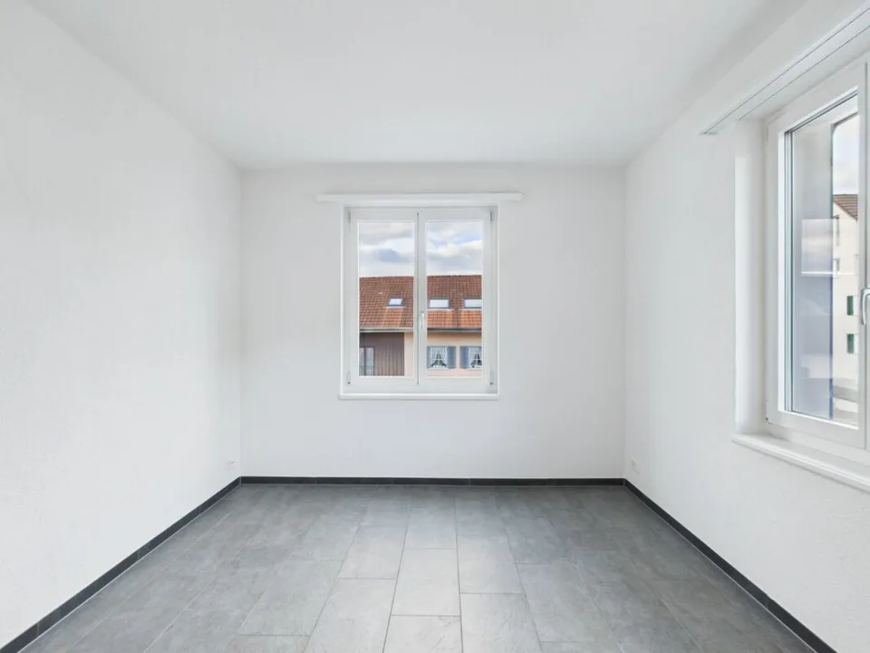 Rénové : Appartement spacieux et ensoleillé au cœur du village