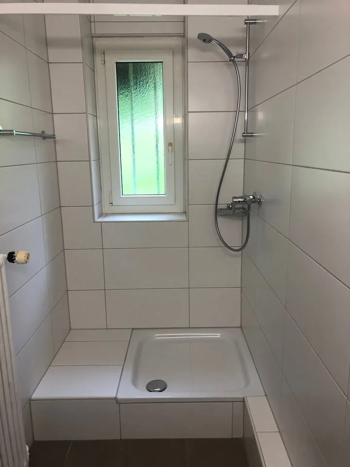 Charmantes 3-Zimmer-Wohnung mit Blick auf die Natur in Le Locle – Foto 6 von 7