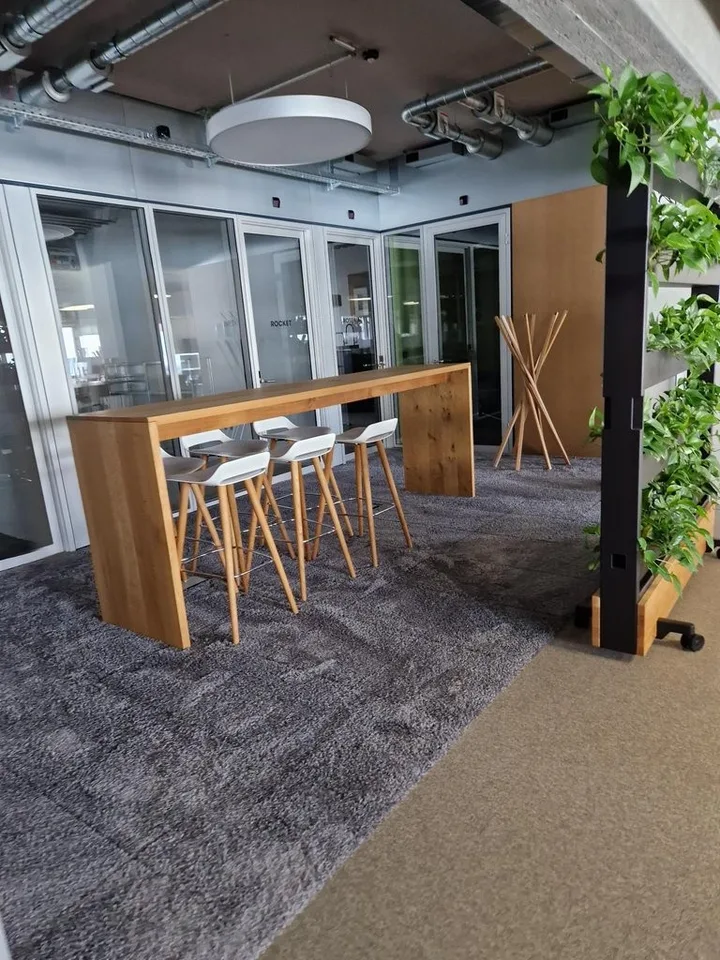 Zentral, Flexibel, Inspirierend - Dein Coworking-Platz in Schlieren!