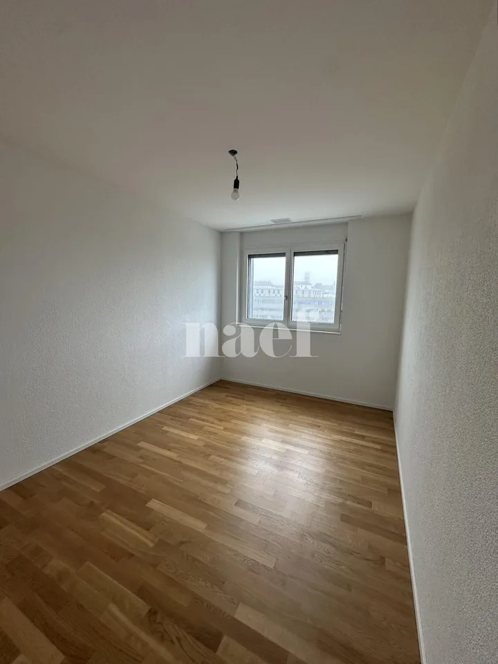 Appartement 4.5 pièces avec balcon – Foto 14 von 16