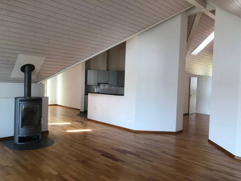 Appartement mansardé de 5,5 pièces magnifique