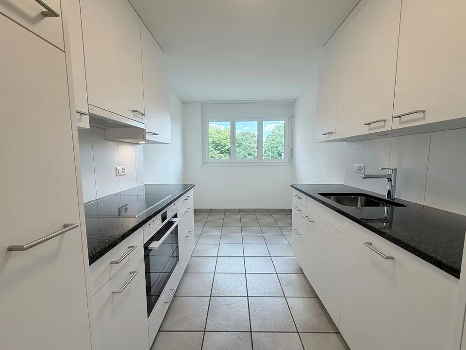 2 1/2-room apartment, 2nd floor right