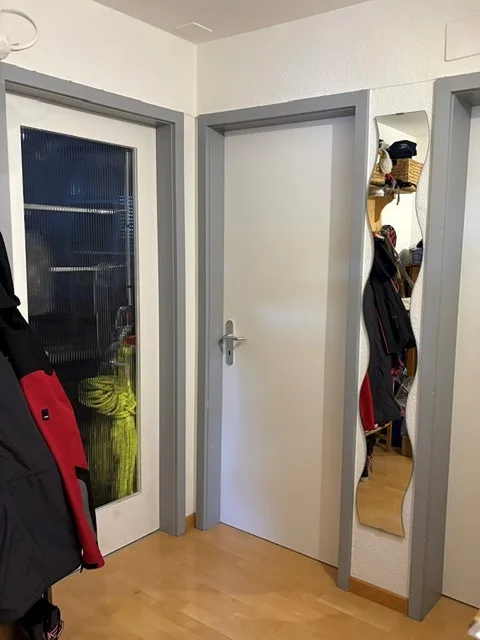 Helle, geräumige 4.5 Zimmerwohnung mit Balkon in Seenähe zu vermieten – Foto 10 von 11