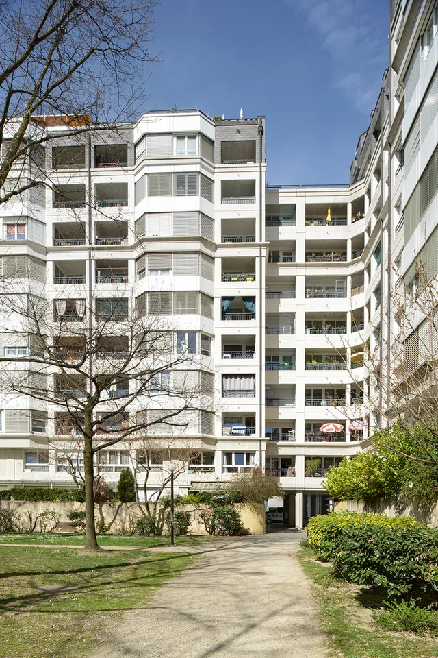 Garage fermé 1129 et sécurisé