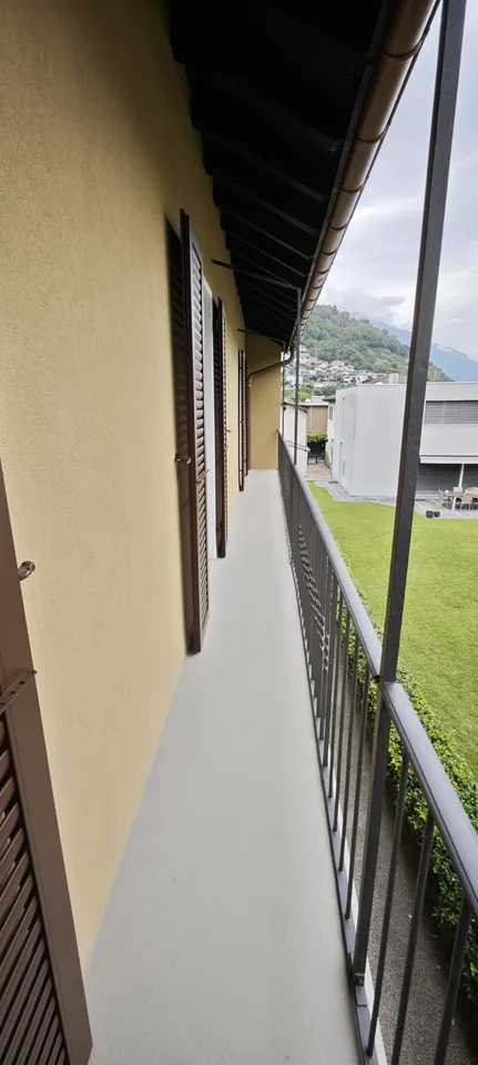 3,5 Zimmer in einem vollständig renovierten Doppelhaus in Monte Carasso – Foto 10 von 11