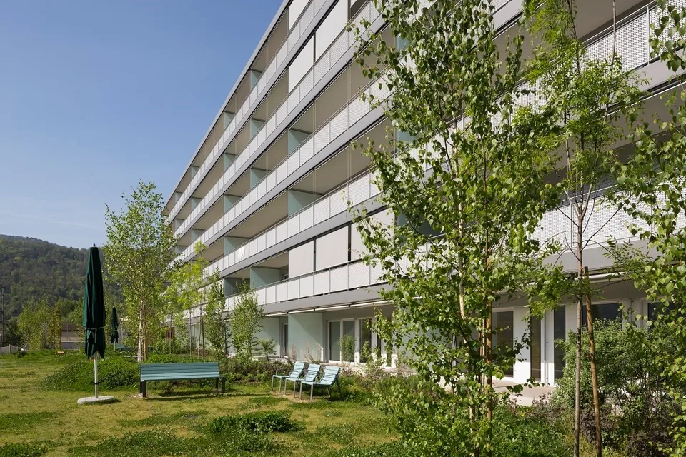Geräumige 2 1/2-Zimmer-Wohnung mit 72 m²
