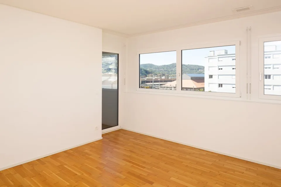 Geräumige 2 1/2-Zimmer-Wohnung mit 72 m²