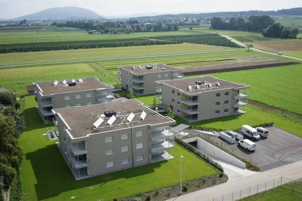 Parcheggi E in autorimessa in affitto