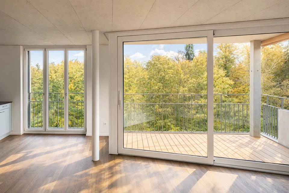 3.5-Zimmer-Neubauwohnung mit Weitblick in der Überbauung 7 Lerchen in Kloten