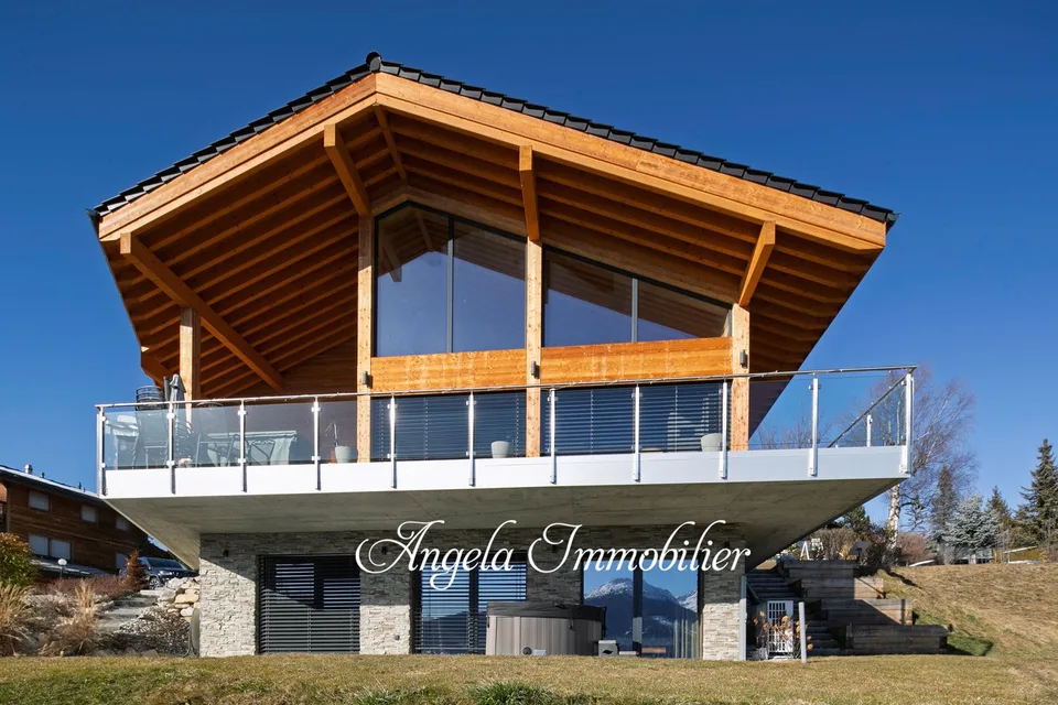Chalet de standing for rent CHF 8500.- per month