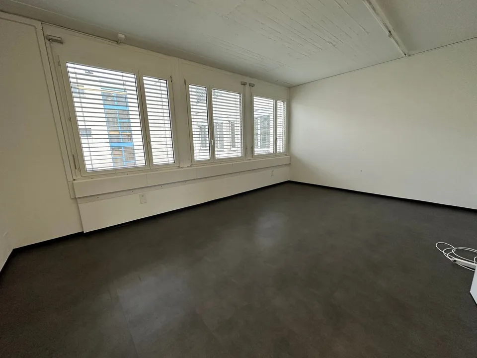 Gut erschlossene Bürofläche – Foto 7 von 10