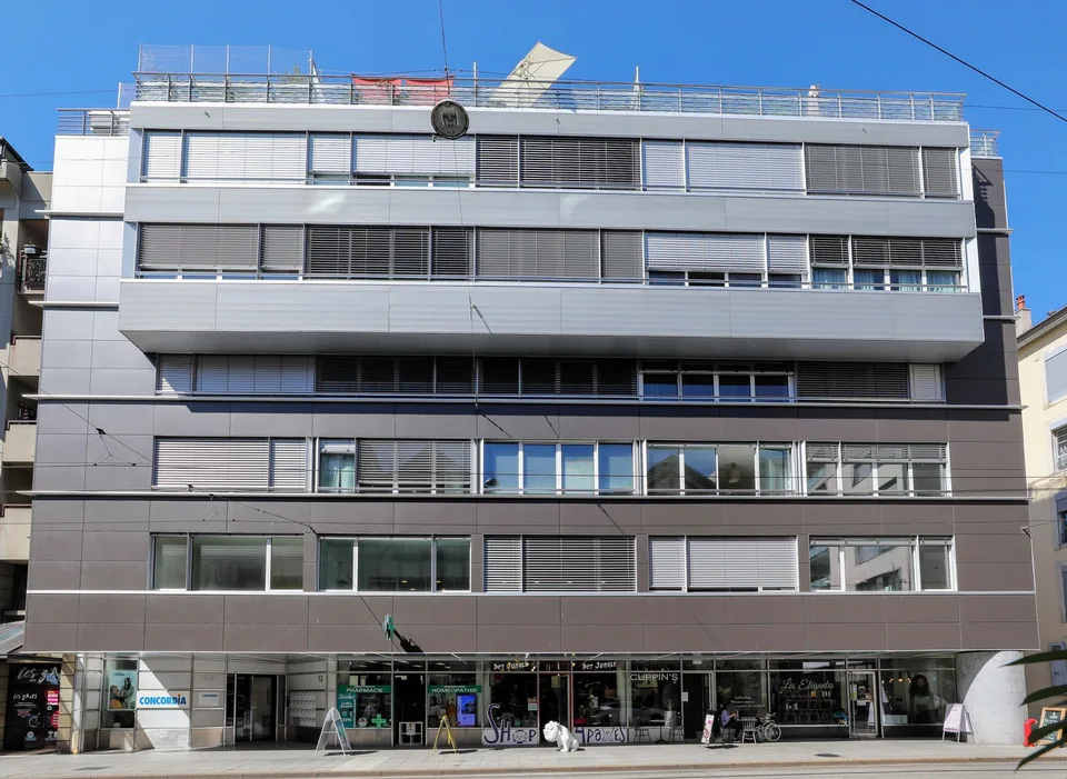 Belle arcade en duplex au coeur de Genève