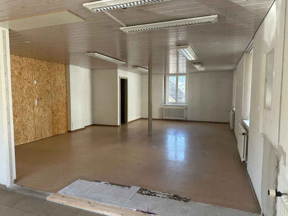 Lokal im Dorfzentrum – Foto 6 von 7