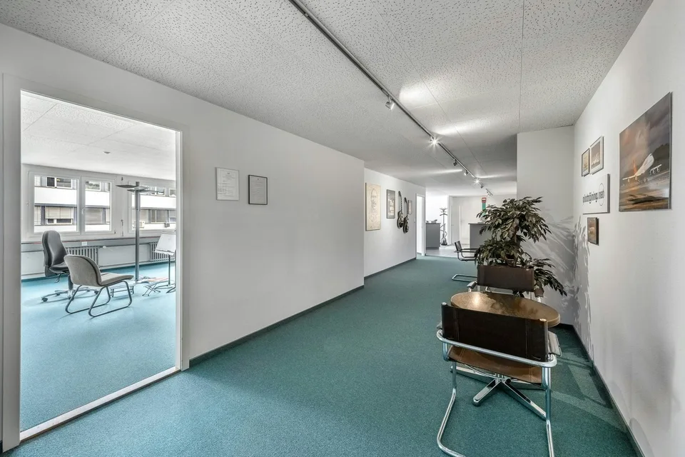 Attraktive Bürofläche im 4.OG mit optimaler Erschliessung