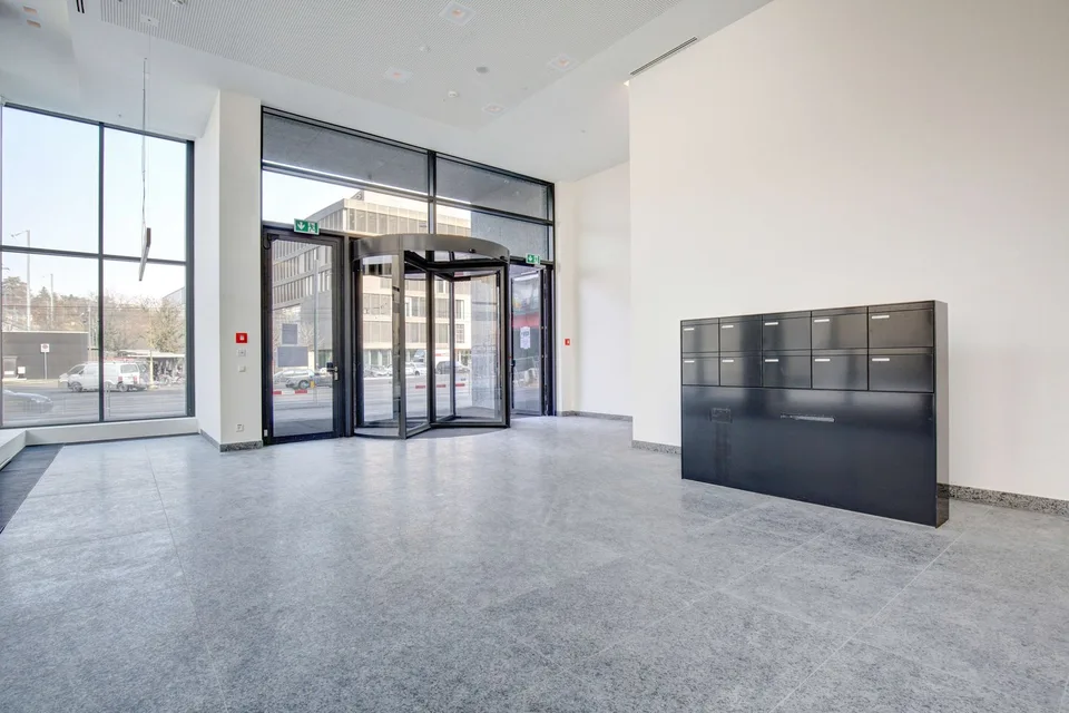 Uffici plug and play e premium in affitto nel centro commerciale Pont Rouge