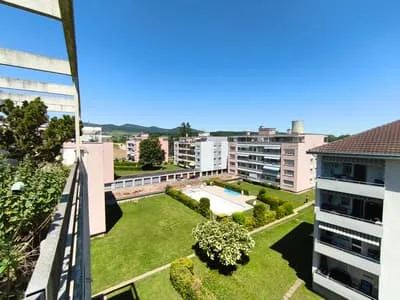 Gepflegte und grosszügige 4,5-Zi.-Wohnung mit Schwimmbad-Mitbenutzung zu vermieten – Foto 12 von 12