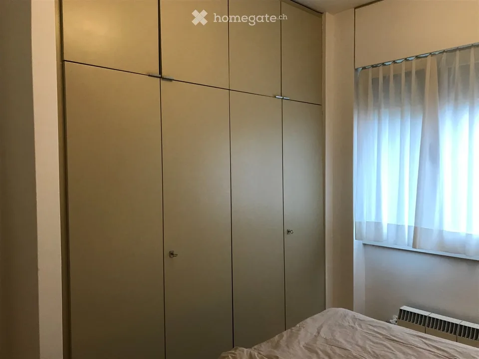 Modernes Apartment mit 2.5 Zimmern und Balkon in Lugano