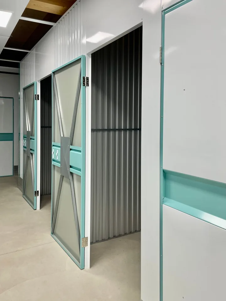Espaces de stockage flexibles (SELFSTORAGE) - Nous résolvons votre problème d'espace !