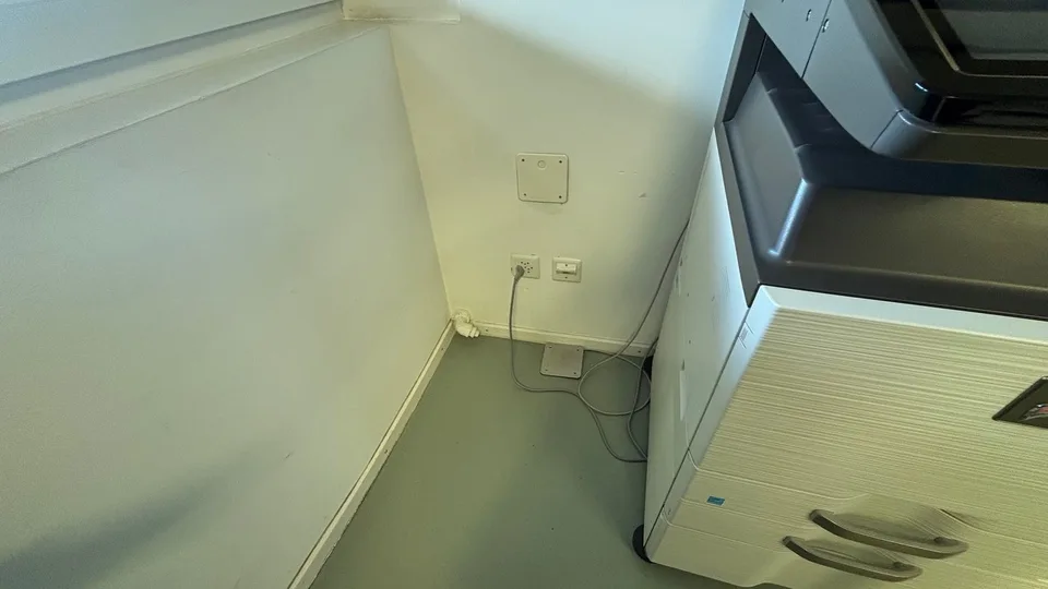 TESSERETE - Modernes Büro mit 2 Räumen