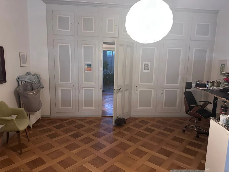Appartement de charme de 5,5 pièces dans le cœur de Biel - directement sur la rue commerçante