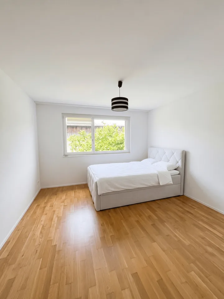 Lichtdurchflutete 4.5-Zimmerwohnung mit eigenem Waschturm und grosszügigem Balkon