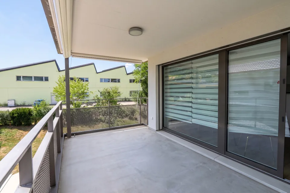 Lichtdurchflutete 4.5-Zimmerwohnung mit eigenem Waschturm und grosszügigem Balkon