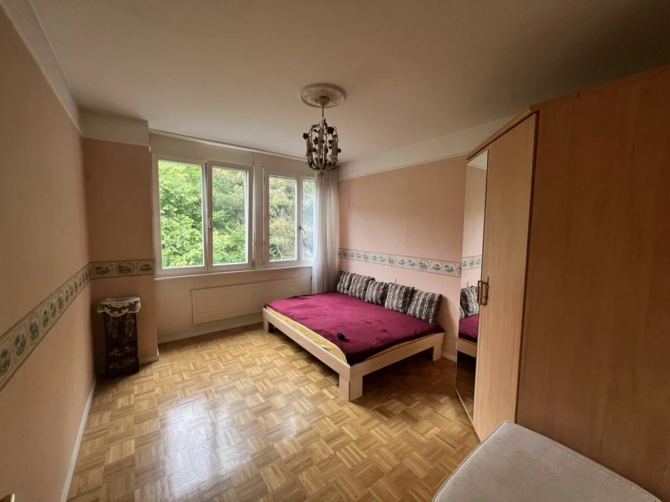 Geräumige 4.5 Zimmer von 126 m²