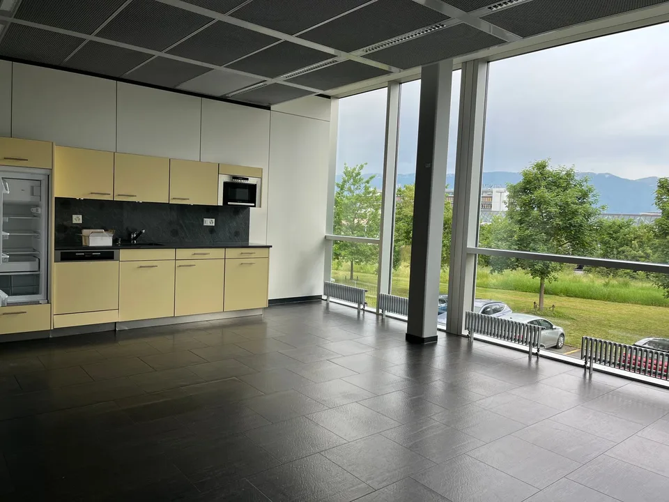 Büros Plug & Play am Flughafen mit hervorragender Sichtbarkeit – Foto 11 von 11