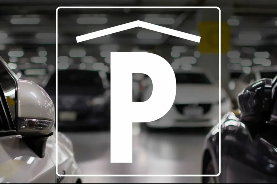 POSTI AUTO IN MUHEN AG IN AFFITTO