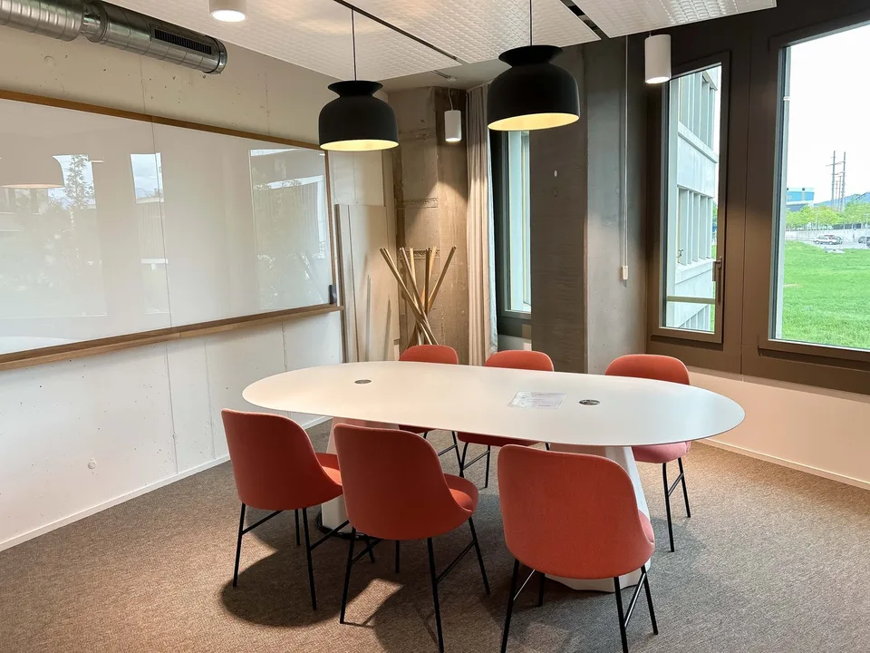Büroräume für 10 in Spaces Suurstoffi