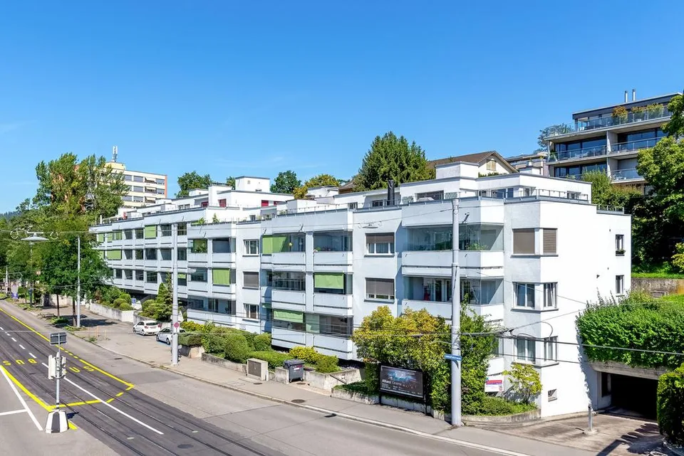 Tiefgaragenplatz in Zürich-Höngg zu vermieten