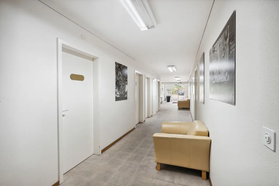 Büro von 26m² im Schloss Vaumarcus