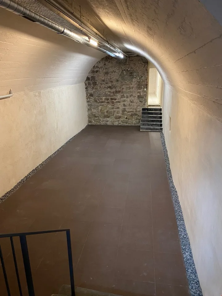 À louer cave voûtée dans un excellent emplacement piétonnier à Berne