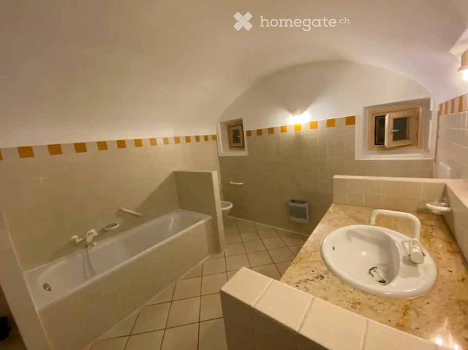 Charmante Tessiner 2.5 Zimmer Wohnung (Erstwohnsitz)