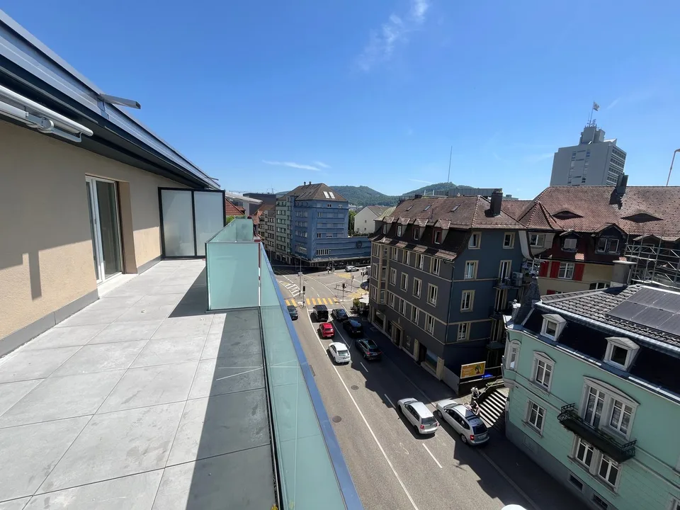 Premier occupant après rénovation totale – appartement mansarde moderne au cœur d'Olten – photo 11 sur 11