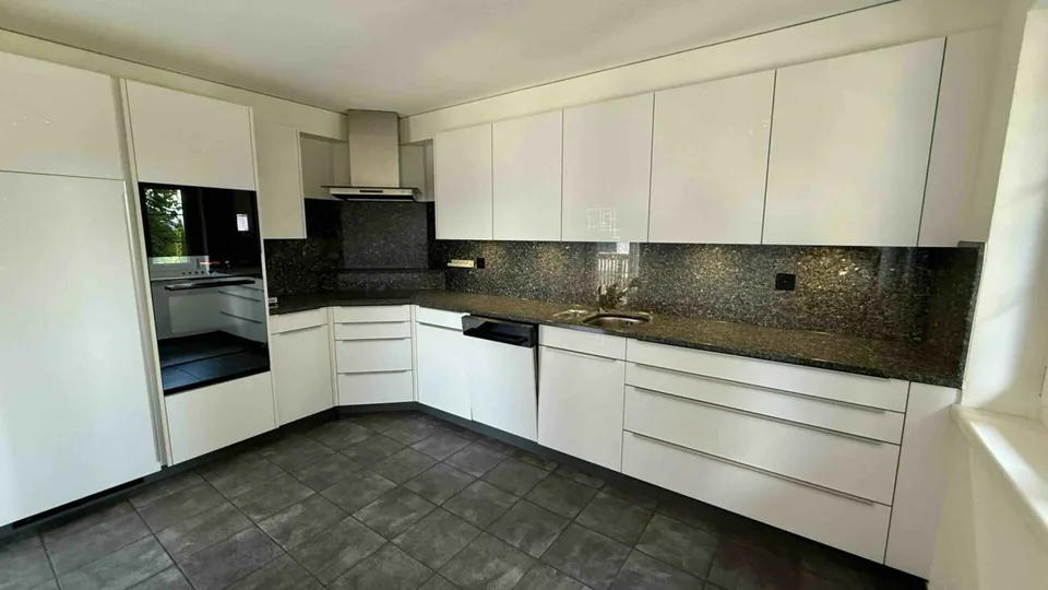 Appartamento 5.5 locali nel centro del villaggio di Zihlschlacht