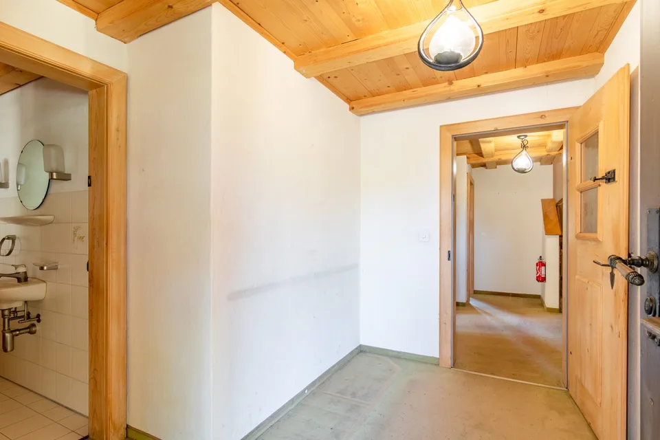 Charmantes 7.5-Zimmer-Einfamilienhaus mit Sauna und Garage in Brittnau