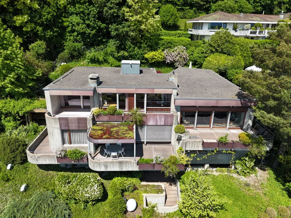 *Villa Quellenrain*