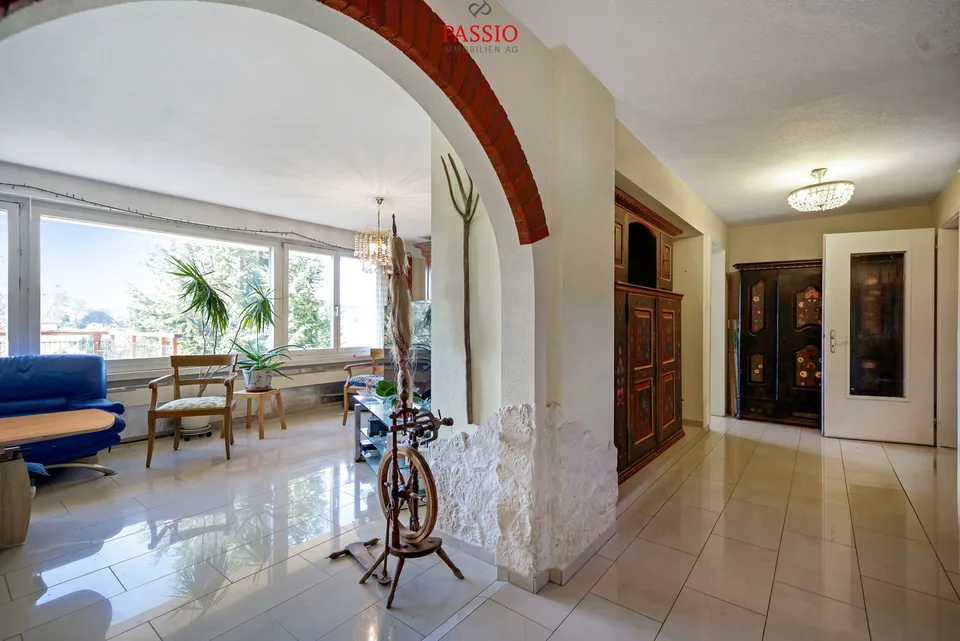 10.5-Zimmer-Einfamilienhaus - Ruhe, Natur & unverbaubare Weitsicht – Foto 8 von 13