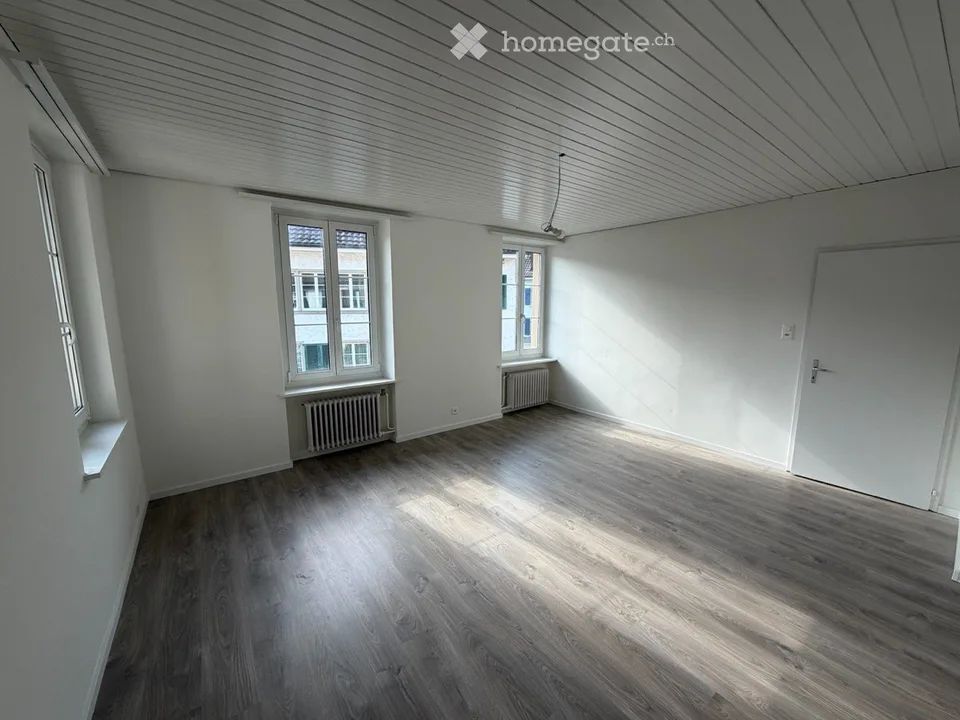 Casa unifamiliare di 6,5 locali completamente ristrutturata a Frenkendorf