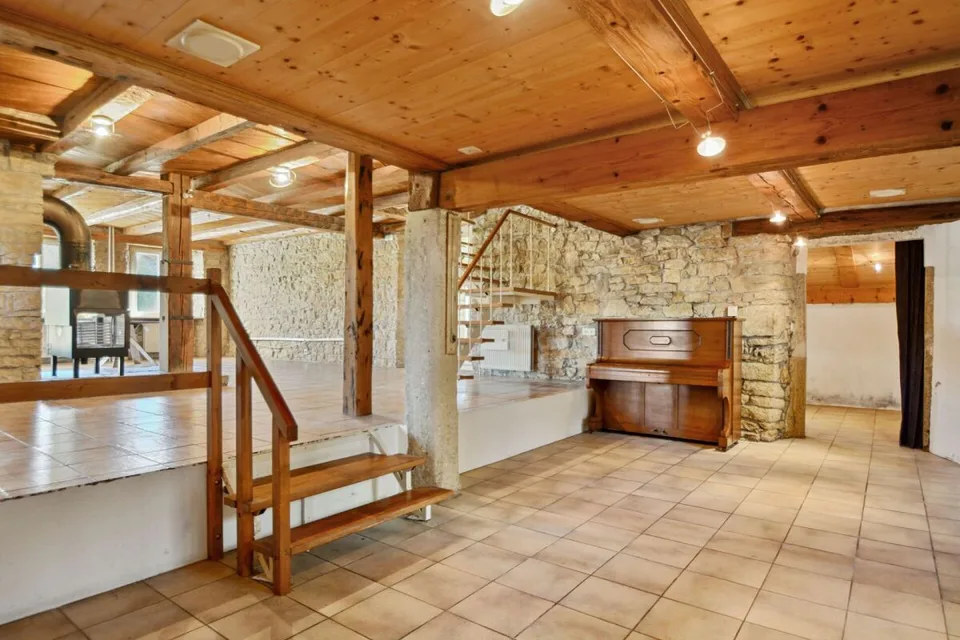 Le Noirmont, charmante ferme avec terrain constructible