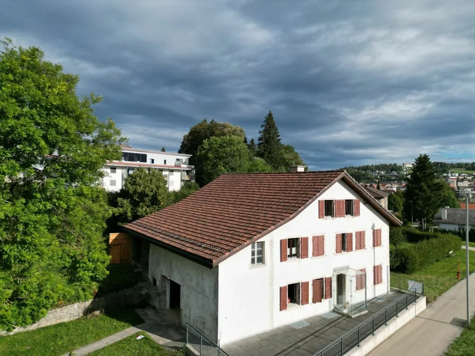 5.5 Zimmer Bauernhaus in Le Noirmont – Foto 13 von 13