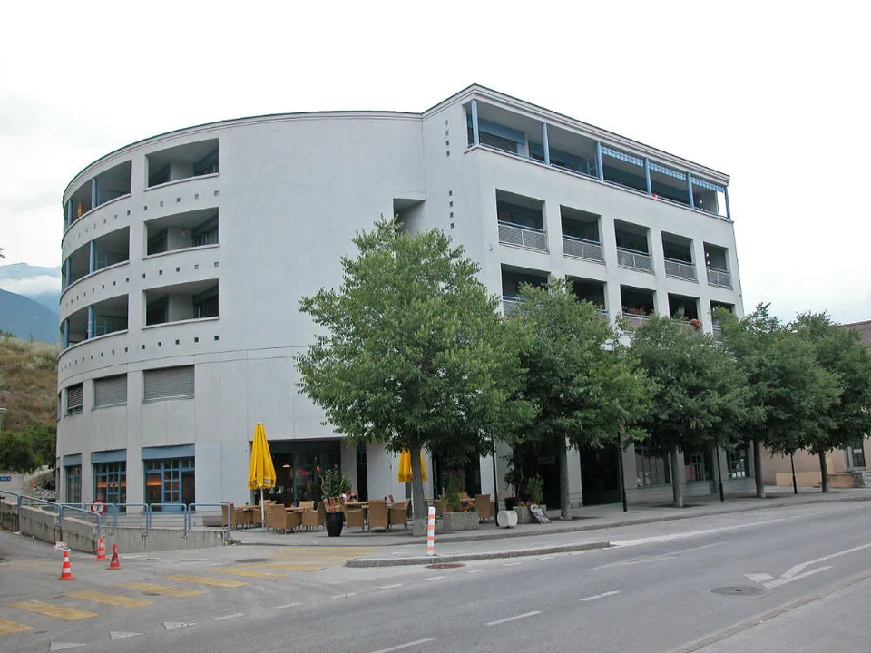 Pradec Garage - place de parc sur LIFT
